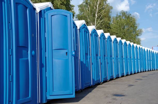 Best Porta potty delivery and setup  in Massillon, OH